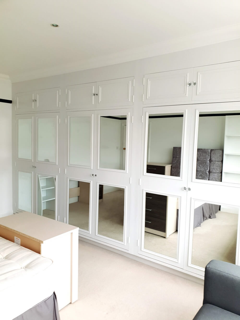 wardrobe hand painting putney london wardrobe hand painting putney london