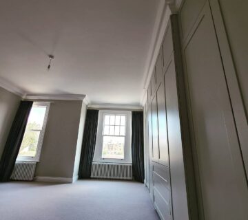Why Choose a Professional Painter & Decorator