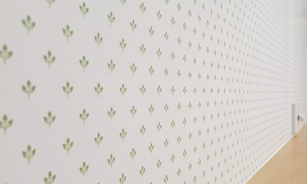 Wallpaper Hanging in Stoneleigh