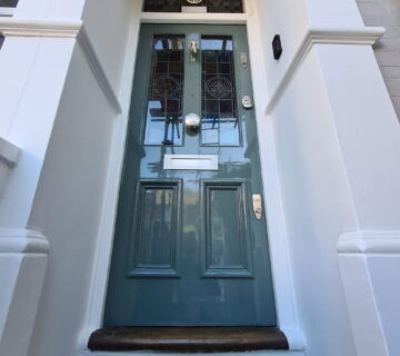 Top Reasons to Use Gloss Paint for the Front Door