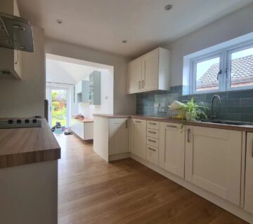 Can You Paint Kitchen Cabinets