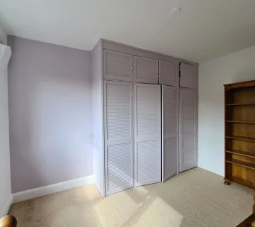 Is It Possible To Spray Paint A Wardrobe