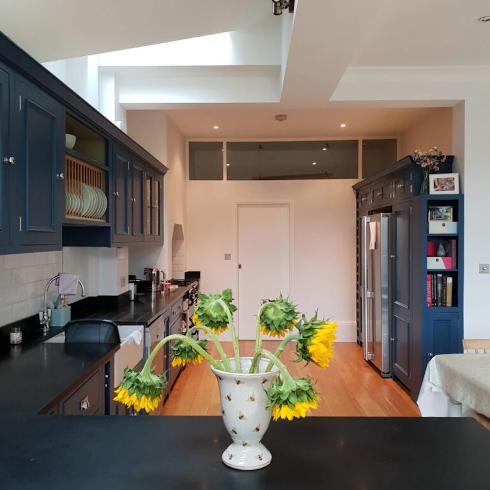 expert kitchen spraying Wimbledon