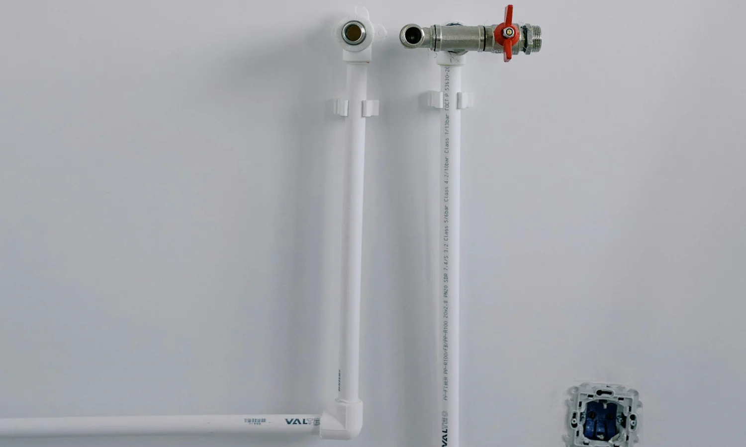 How to Paint Behind Radiators and Other Tricky Spots