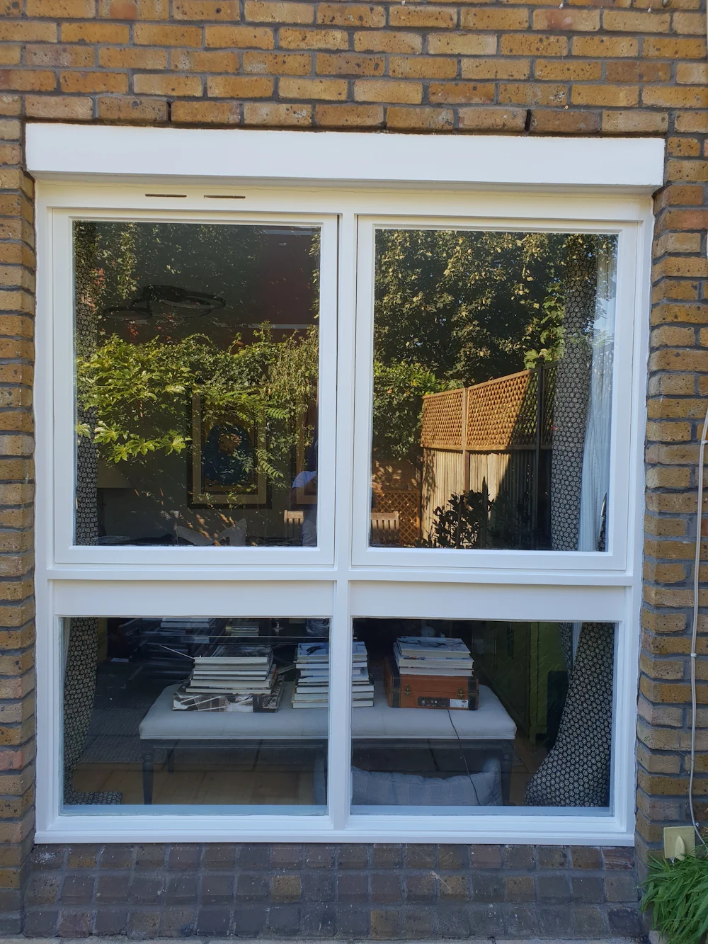 Contact Mi Decor for Professional UPVC Window Spraying in Oxshott