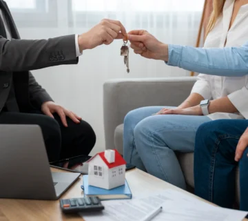 Should You Paint Before Selling or After Moving In