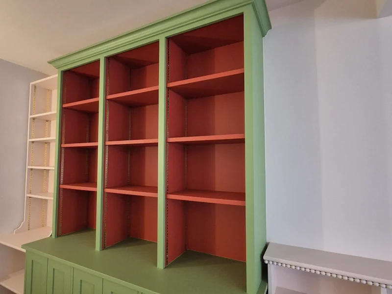 Wardrobes Furniture Spraying in Kingswood
