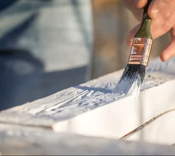 How to Stop Exterior Paint Drying Too Fast in the Sun