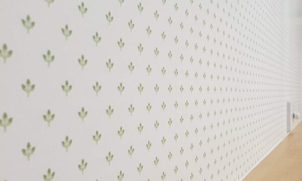 Wallpaper Hanging in Claygate